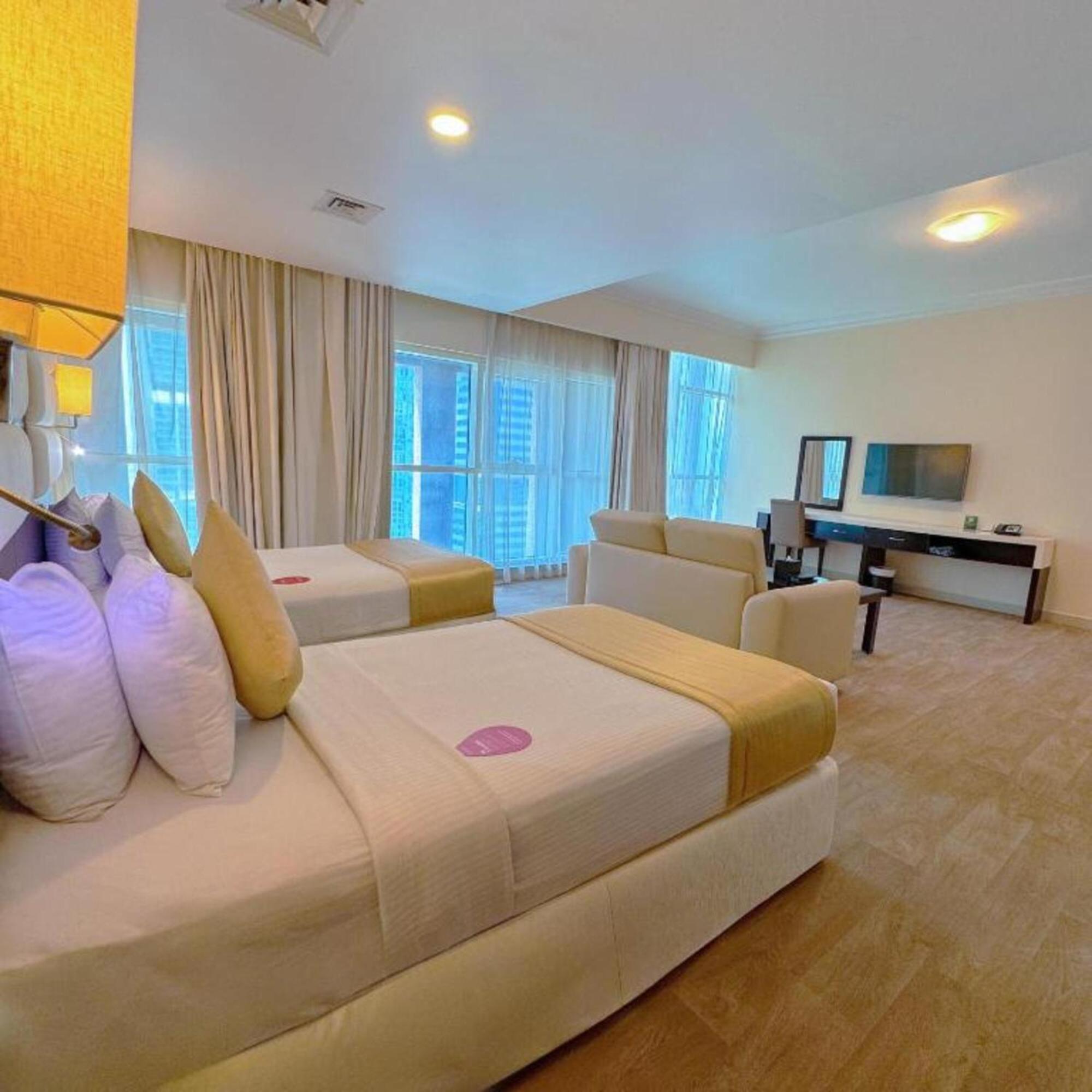 Emirates Grand Residences 4*