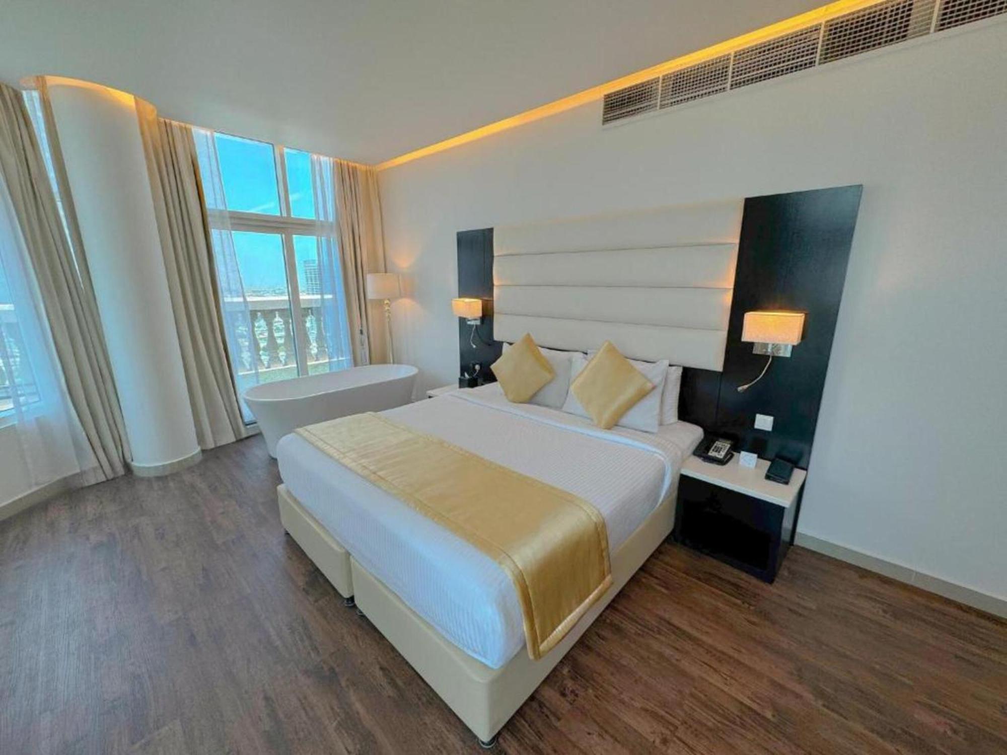 Emirates Grand Residences Hotel